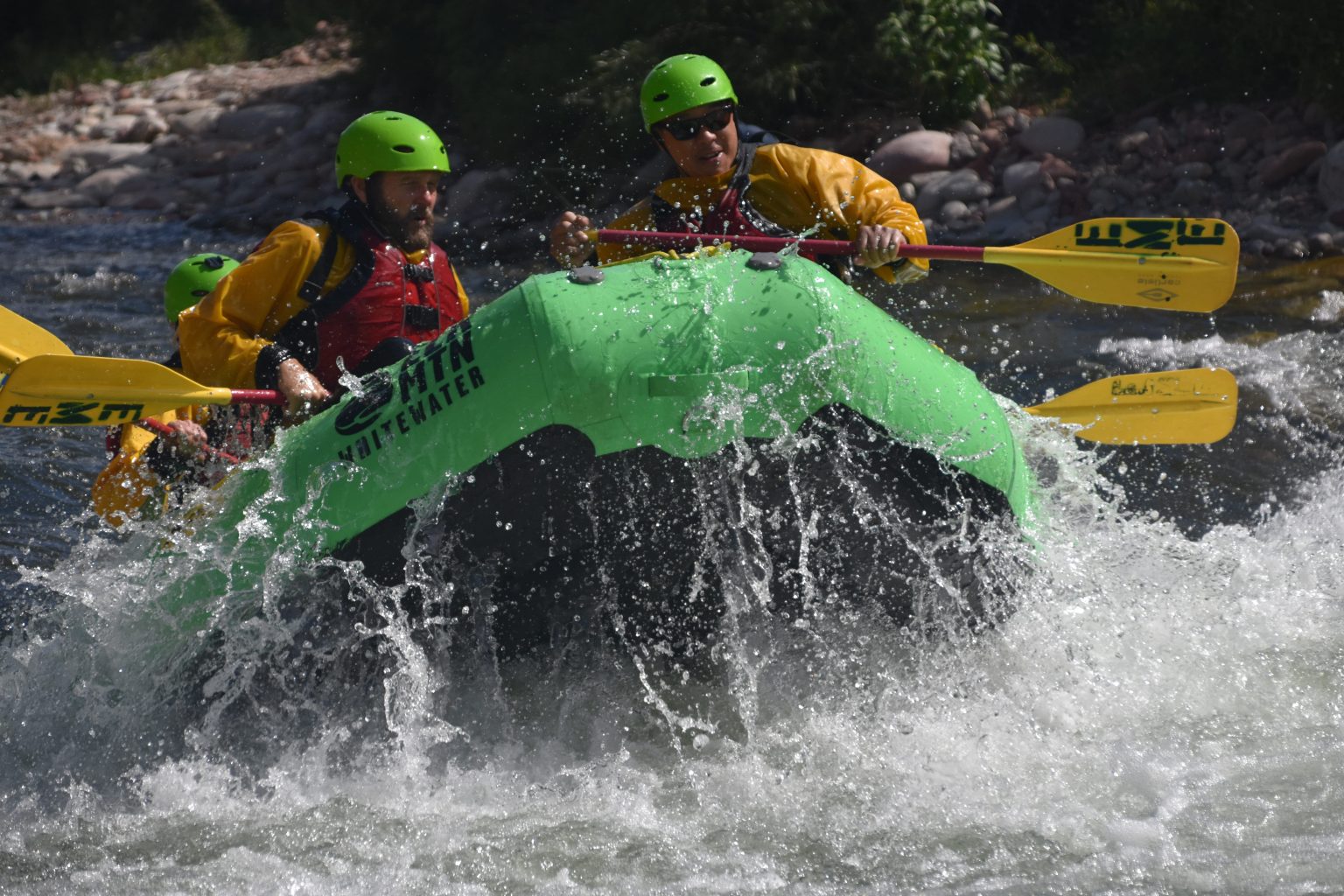 upper roaring fork river rafting00018 a group rafting on the Upper Roaring Fork